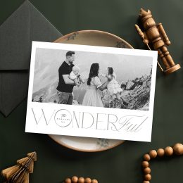HolidayMagLandscapeCard2